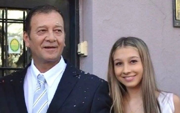 Nahir Galarza y su padre.&nbsp;