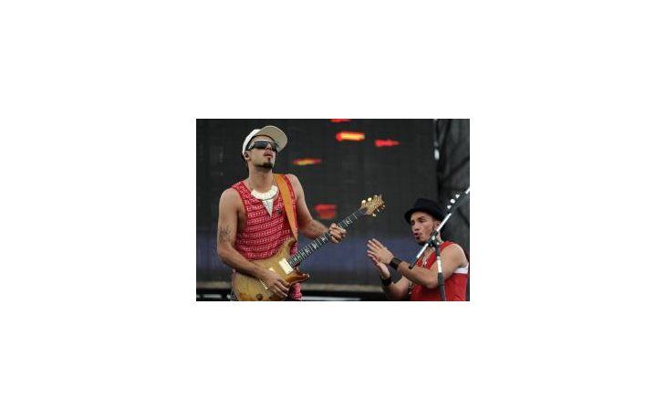 Illya Kuryaki and the Valderramas