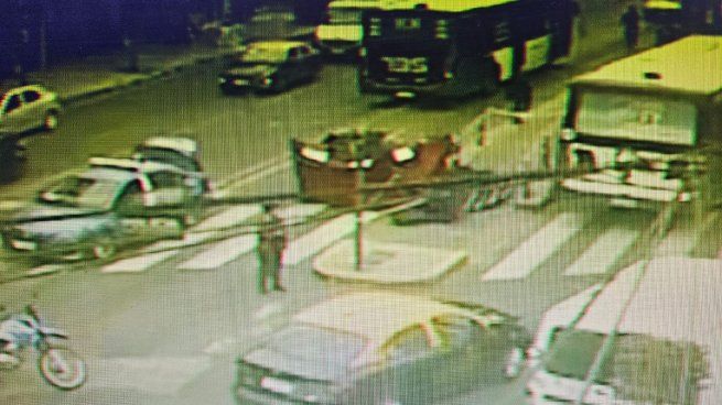 Un colectivero de la línea 135 atropelló y mató a una jubilada