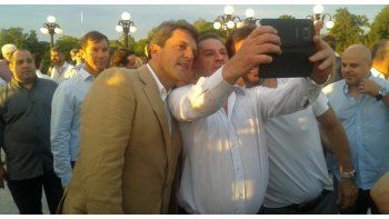 ámbito.com | Sergio Massa reunió a la tropa del Frente Renovador en el coqueto MAT de Tigre.