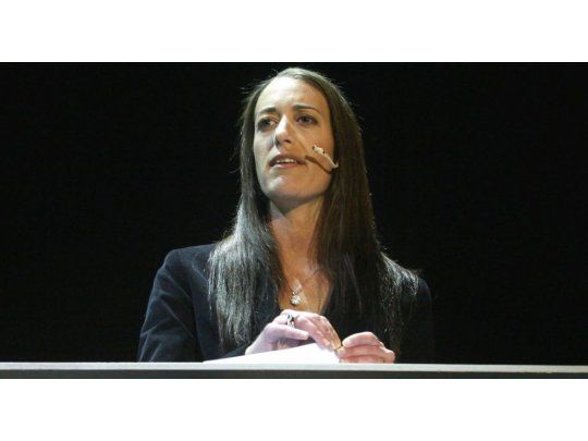 Leila Nazer.