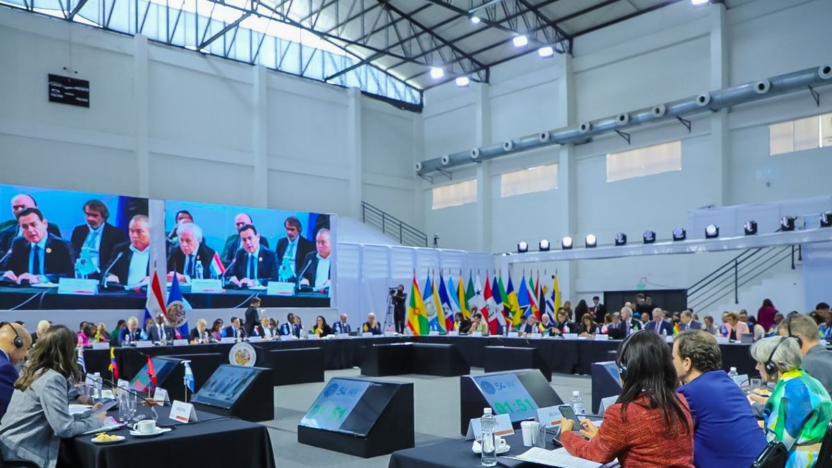 Uruguay and other countries in the region distanced themselves from a declaration by Celac Social