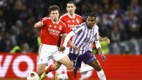 benfica, con otamendi y di maria, se clasifico a los octavos de final