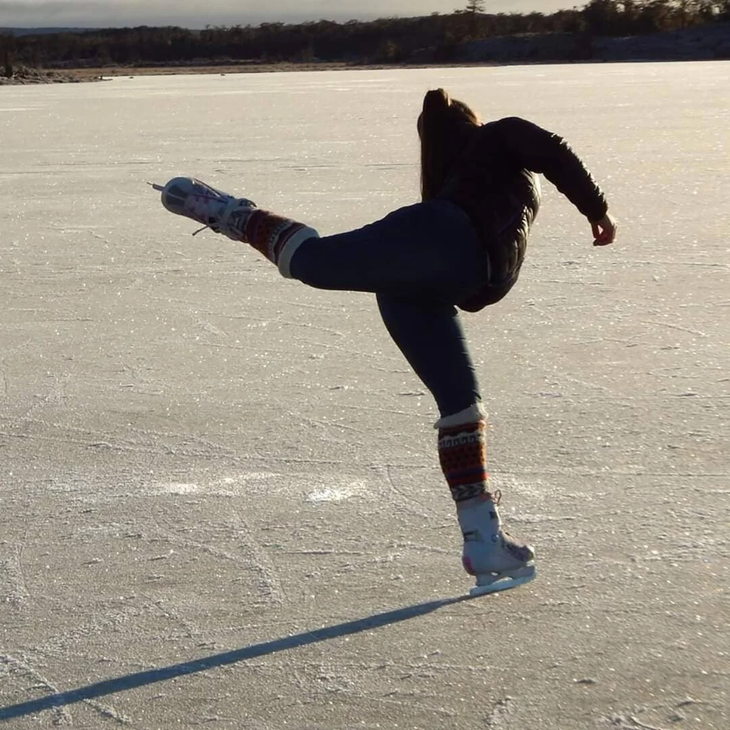 In winter, the lakes freeze and are used as skating rinks. In winter, the lakes freeze and are used as skating rinks