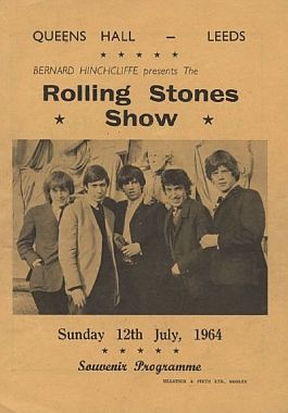 Unos jóvenes Stones en 1964, antes de presentarse en la ciudad de Leeds.