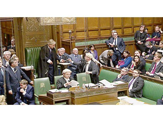 Adiós a las pelucas blancas