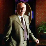 El empresario fue una de las grandes personalidades de los negocios de construcción en Asia. El empresario fue una de las grandes personalidades de los negocios de construcción en Asia.