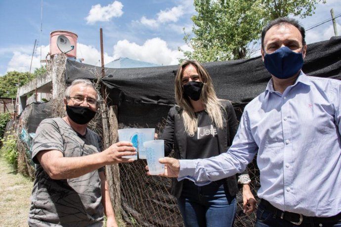 Malena Galmarini habilitó una red secundaria de agua potable para 3.000 vecinos y vecinas en el Barrio La Morita.