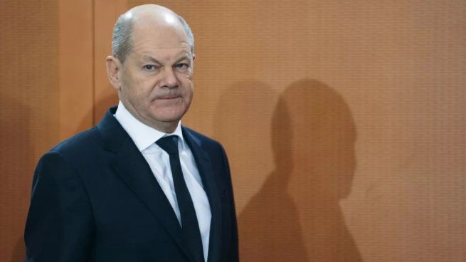 Scholz continuará como canciller interino hasta que un nuevo gobierno asuma el poder, un proceso que podría extenderse varios meses.&nbsp;