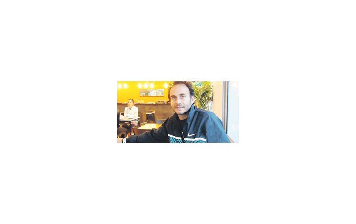 Lobo se mostró en contra de las declaraciones altisonantes de «Tito» Vázquez. El excoach de Nalbandian afirmó que debería reinar un clima de paz en el equipo argentino.