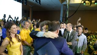 Milei respaldó la candidatura del senador Flávio Bolsonaro en San Pablo.