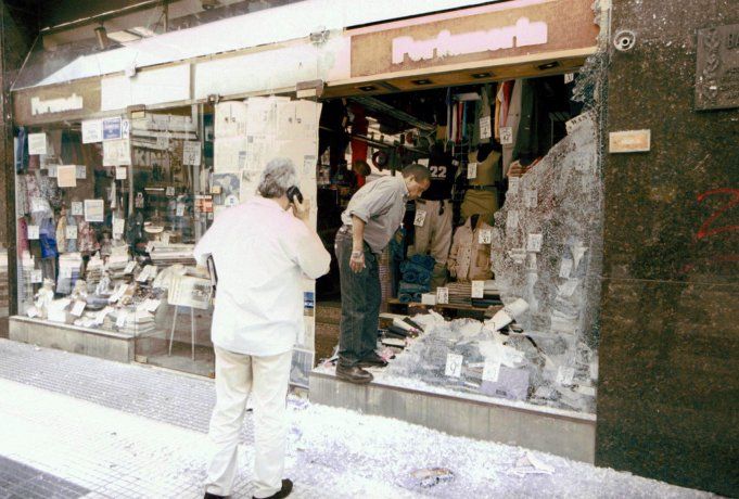 Ámbito expone sus archivos de 2001