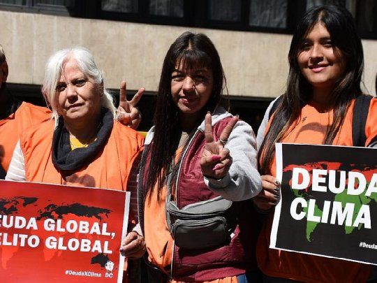 Desde la iniciativa global Deuda x Clima convocamos a todos aquellas personas de buena voluntad que aún no se plegaron a los movimientos sociales, climáticos, ambientales, y de trabajadores a reclamar por la anulación de las deudas.