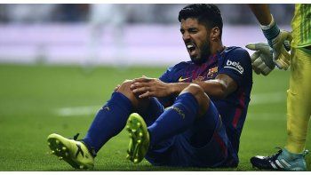 Suárez sufrió una distención en la rodilla derecha.