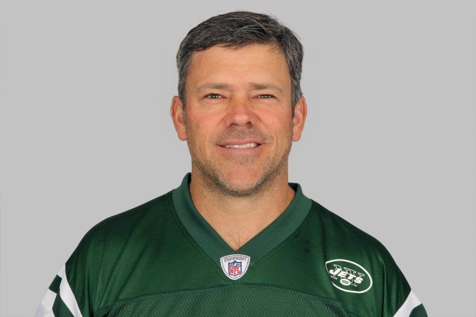 Fue una figura de la NFL que ganó millones, pero perdió todo por sus malas decisiones.