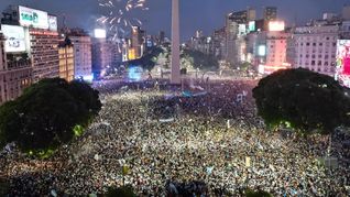 El Himno Nacional, la canción Patria que más emociona a los argentinos. El Himno Nacional, la canción Patria que más emociona a los argentinos.