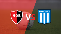 adrian martinez anoto un doblete en la goleada 4-0 de racing club a newell`s
