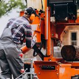 La importación de maquinaria especializada para el trabajo con madera sigue liderando los rankings de inversión privada en el interior del país. La importación de maquinaria especializada para el trabajo con madera sigue liderando los rankings de inversión privada en el interior del país.