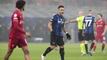 Lautaro Martínez jugó en la derrota de Inter con Liverpool por Champions League.