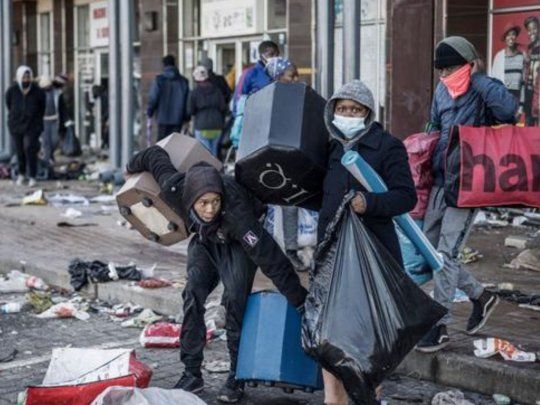 Disturbios en Sudáfrica provocaron daños millonarios&nbsp;