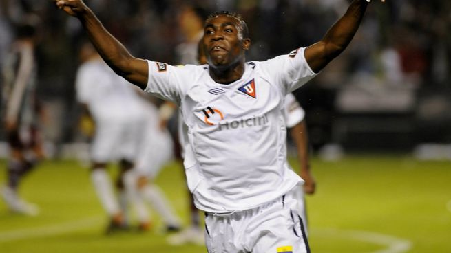 Este jugador, con pasado en Boca, dejó el fútbol para dedicarse a la música.