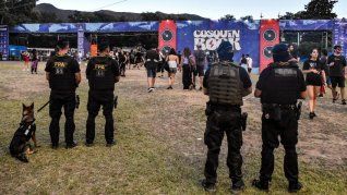 La Policía realizó un importante operativo en el Cosquín Rock La Policía realizó un importante operativo en el Cosquín Rock