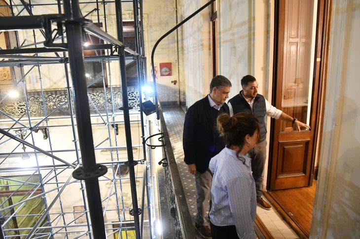 The head of the Buenos Aires Government, Jorge Macri, toured the restoration works of the historic La Prensa newspaper building. The head of the Buenos Aires Government, Jorge Macri, toured the restoration works of the historic La Prensa newspaper building.
