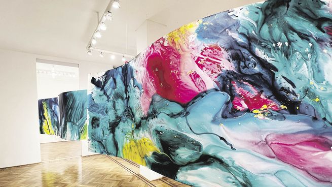 el color en tránsito. La nueva y singular muestra de Martín Reyna en la galería Del Infinito.