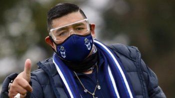 ¡hola, diego! maradona se presento por primera vez a las practicas de gimnasia