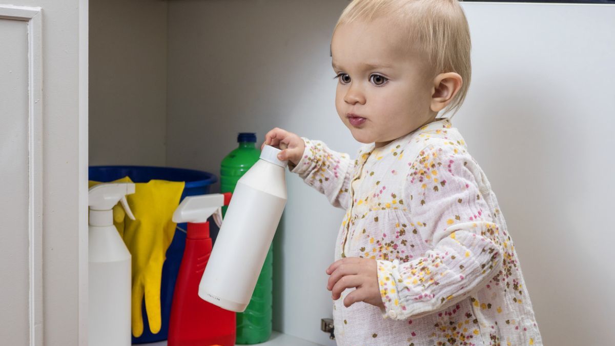 Do you know how to clean your baby’s toys? Experts provided the best techniques