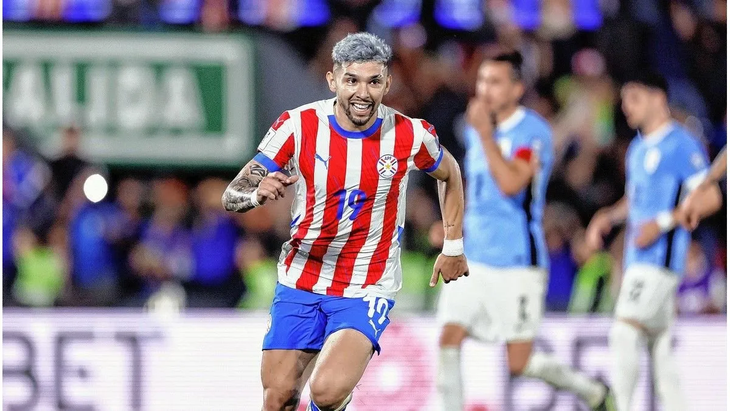 The Guaraní selection won 2a0 to the combined charrúa thanks to the goals of Matías Galarza and Julio Enciso. The Guaraní selection won 2a0 to the combined charrúa thanks to the goals of Matías Galarza and Julio Enciso.