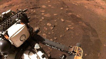 rover perseverance descubre en marte restos de un pasado acuatico