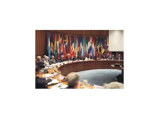 CEPAL aumenta proyección de crecimiento de Argentina al 4,5%