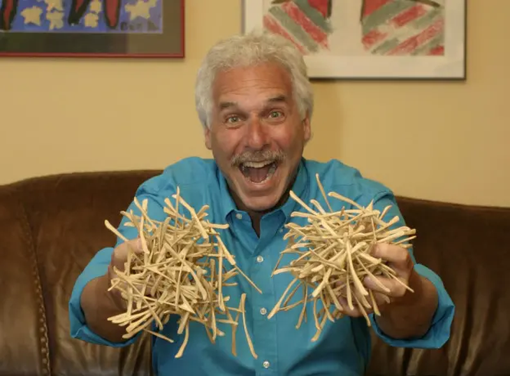 Ken Ahroni, the creator of the turkey bones that revolutionized the market with millions in sales Ken Ahroni, the creator of the turkey bones that revolutionized the market with millions in sales