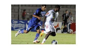 Sportivo Italiano superó a Godoy Cruz.