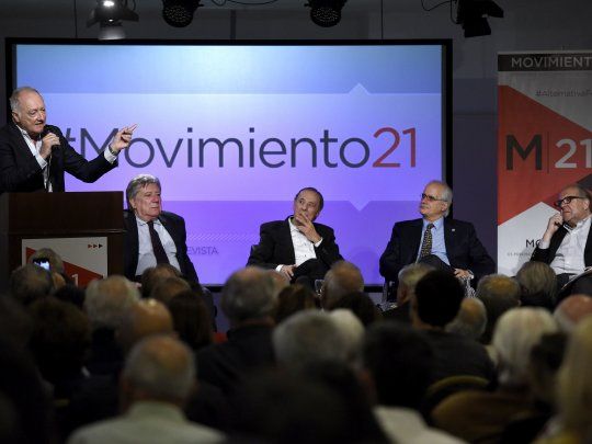 MOVIMIENTO 21.jpg