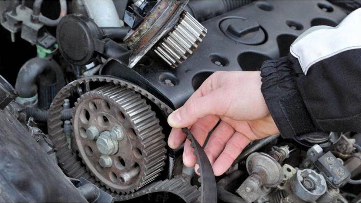 Cars: How to change the distribution strap to take care of the engine