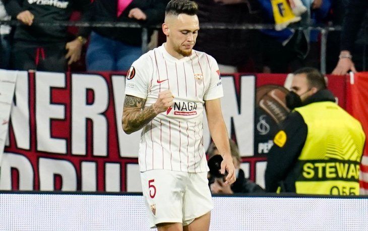 Europa League argentina. Lucas Ocampos hizo un gol en Sevilla y Guido Rodríguez otro en Betis.