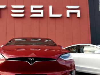 Tesla firmó un acuerdo con una minera brasileña para fabricar sus baterías