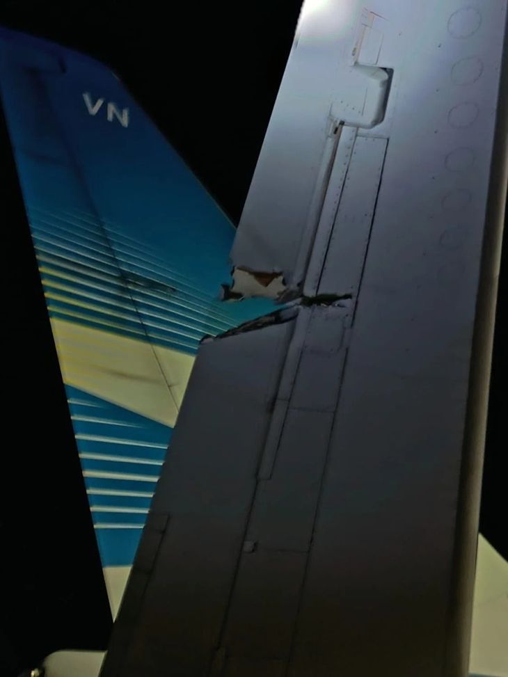 Las aeronaves resultaron afectadas. Las aeronaves resultaron afectadas.