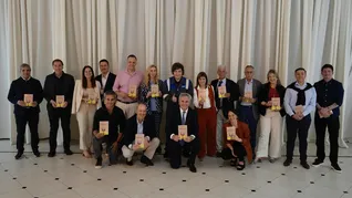 Se ajusta la asignación de unidades para la conformación de gabinetes de autoridades superiores. Se ajusta la asignación de unidades para la conformación de gabinetes de autoridades superiores.