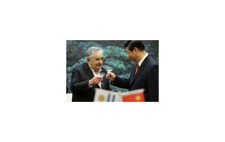 Mujica: Brasil y Argentina le tienen miedo a China