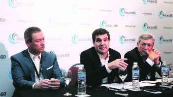 Cierre. M&aacute;ximo Vedoya (Ceo de Ternium) y Mart&iacute;n Berardi (director general de Ternium Argentina) al cierre ayer del Congreso ALACERO 60&deg;.