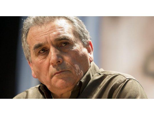 Juan Carlos Schmid.