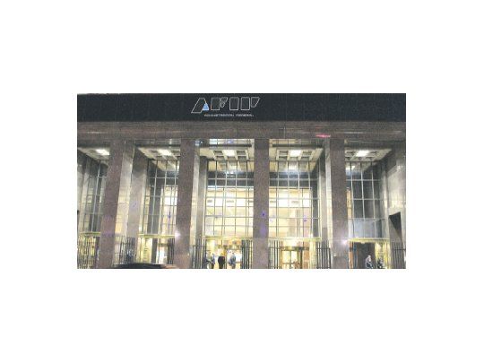 Sorpresas con pagos para los blanqueadores