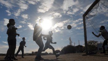 Fútbol.