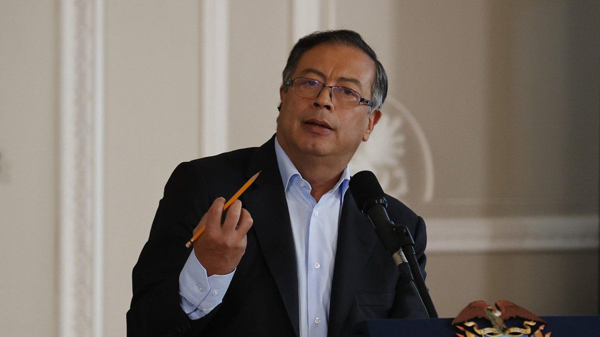 Gustavo Petro defended the Colombians who showed a Palestinian flag