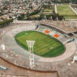 Una empresa brasilera tomó el control de un icónico estadio mundialista argentino por 30 años Una empresa brasilera tomó el control de un icónico estadio mundialista argentino por 30 años