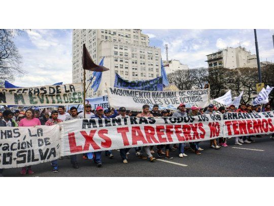 ¿Son suficientes 5 mil pesos para comprar la paz social?