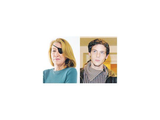 Imagen de la estadounidense Marie Colvin, de The Sunday Times, de Londres, y del freelancer francés Rémi Ochlik. La periodista había perdido un ojo en una cobertura en Sri Lanka, en 2001.